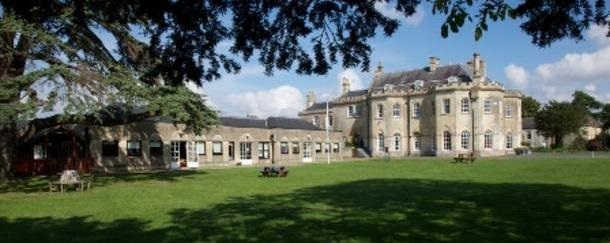 Stonar School